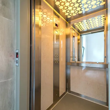 Cotroceni Boutique *